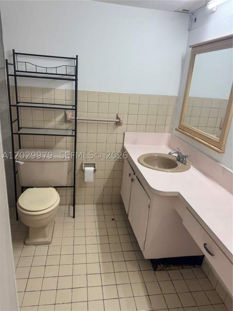 1710 NE 191st St 411-3, Miami FL - photo 11 of 16