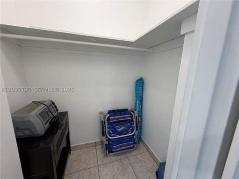 5445 Collins Ave 1506, Miami Beach FL - photo 8 of 27