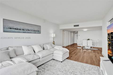 20379 W Country Club Dr 1440, Aventura FL - photo 15 of 36