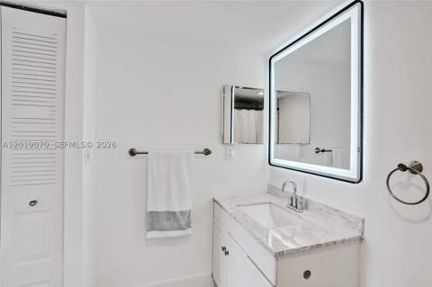 20379 W Country Club Dr 1440, Aventura FL - photo 19 of 36