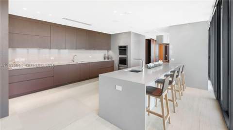 19575 Collins Ave Ph-43, Sunny Isles Beach FL - photo 10 of 38