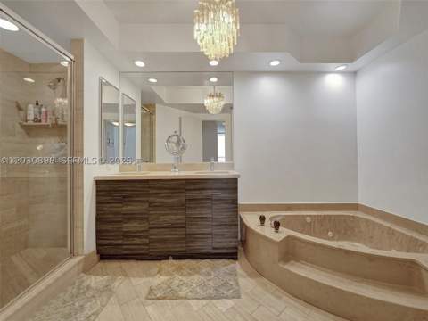 20281 E Country Club Dr 1609, Aventura FL - photo 11 of 14