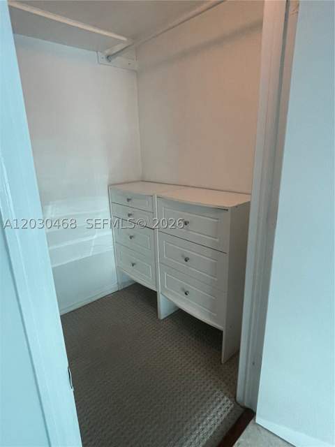 500 Brickell Ave 3105, Miami FL - photo 13 of 38