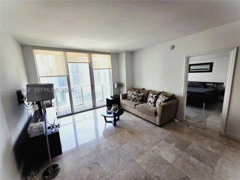 500 Brickell Ave 3105, Miami FL - photo 6 of 38