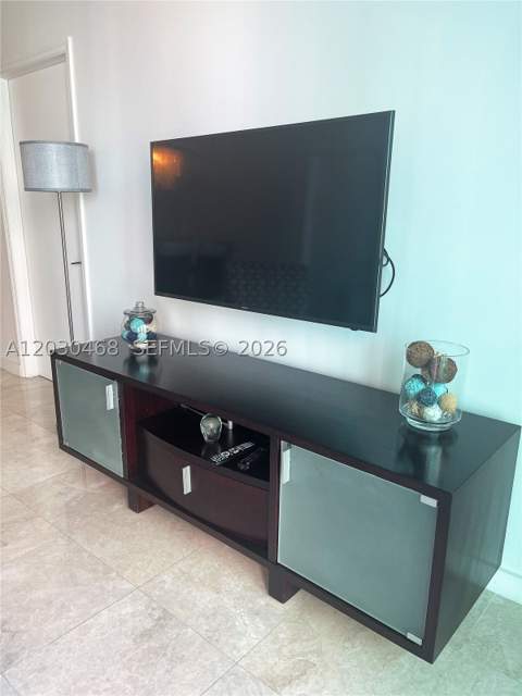 500 Brickell Ave 3105, Miami FL - photo 8 of 38