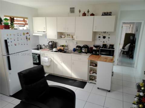 10812 SW 33rd St, Miami FL - photo 13 of 18