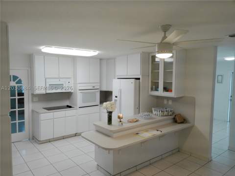 10812 SW 33rd St, Miami FL - photo 6 of 18