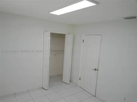 10812 SW 33rd St, Miami FL - photo 8 of 18