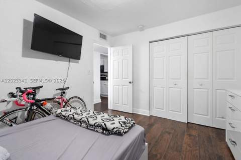 7232 SW 94th Pl E6, Miami FL - photo 11 of 13