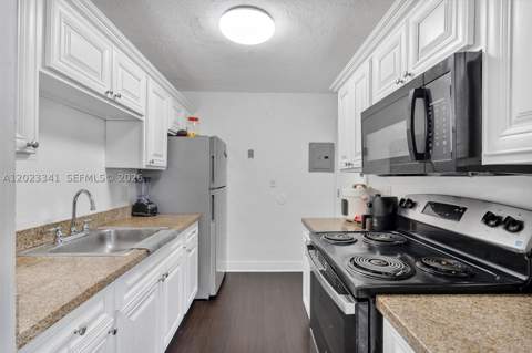 7232 SW 94th Pl E6, Miami FL - photo 12 of 13