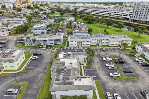 7680 SW 82nd St H121, Miami FL - photo 24 of 32