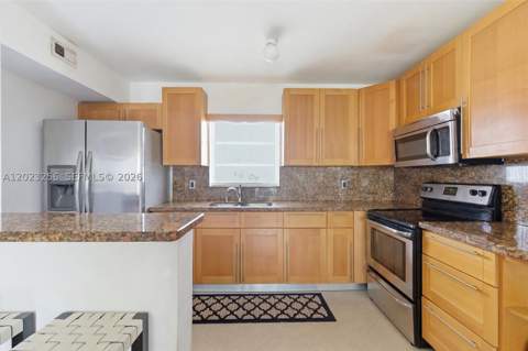 7680 SW 82nd St H121, Miami FL - photo 6 of 32