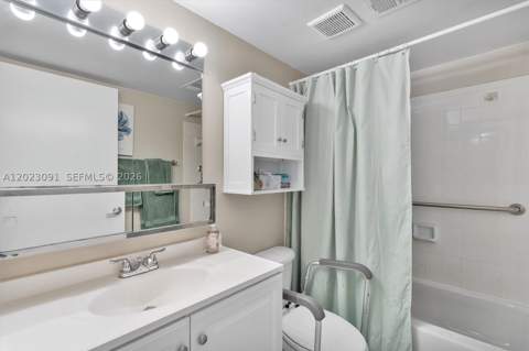 15635 SW 74th Cir Dr 11, Miami FL - photo 6 of 39
