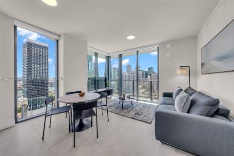 121 NE 5th St 3401, Miami FL - photo 14 of 39