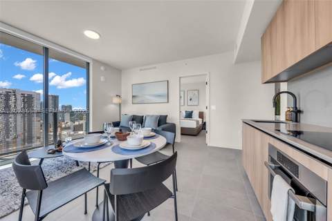 121 NE 5th St 3401, Miami FL - photo 21 of 39