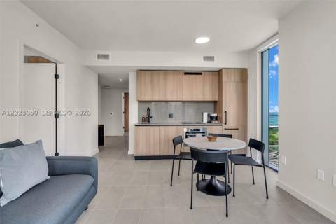 121 NE 5th St 3401, Miami FL - photo 9 of 39