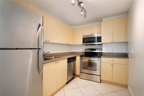2280 SW 32nd Ave 605, Miami FL - photo 14 of 17
