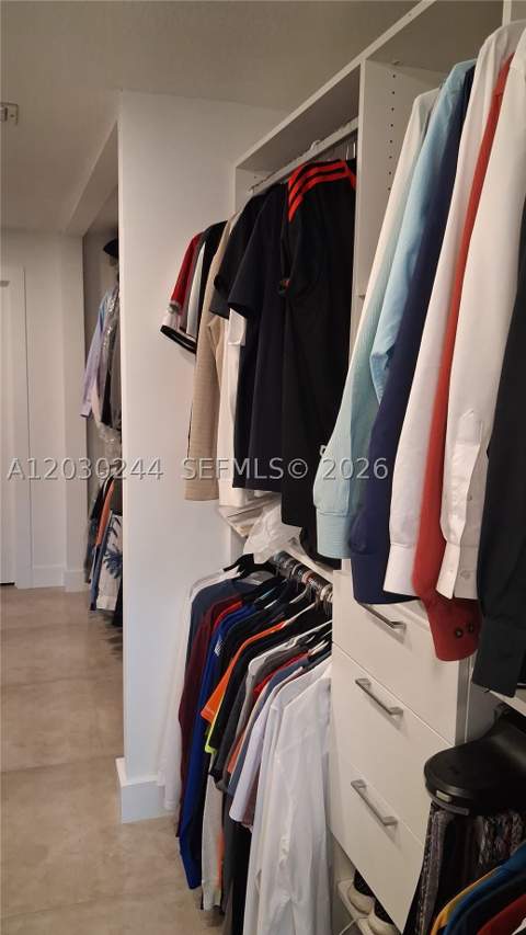 17531 NW 62nd Pl N, Hialeah FL - photo 18 of 20