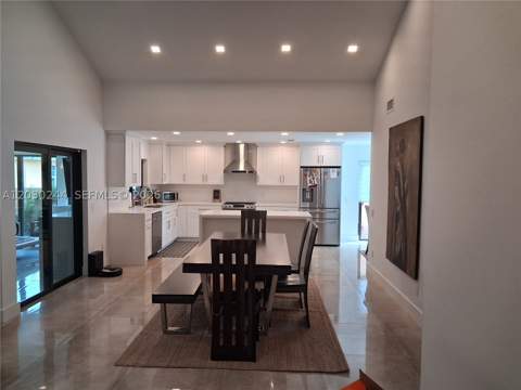 17531 NW 62nd Pl N, Hialeah FL - photo 7 of 20