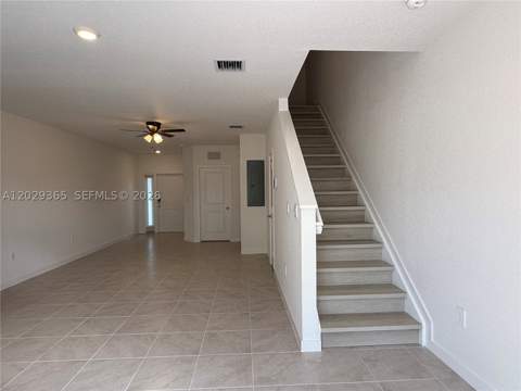 540 NE 1st Dr, Florida City FL - photo 9 of 18