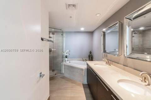 7928 East Dr 1604 + Den, North Bay Village FL - photo 15 of 18