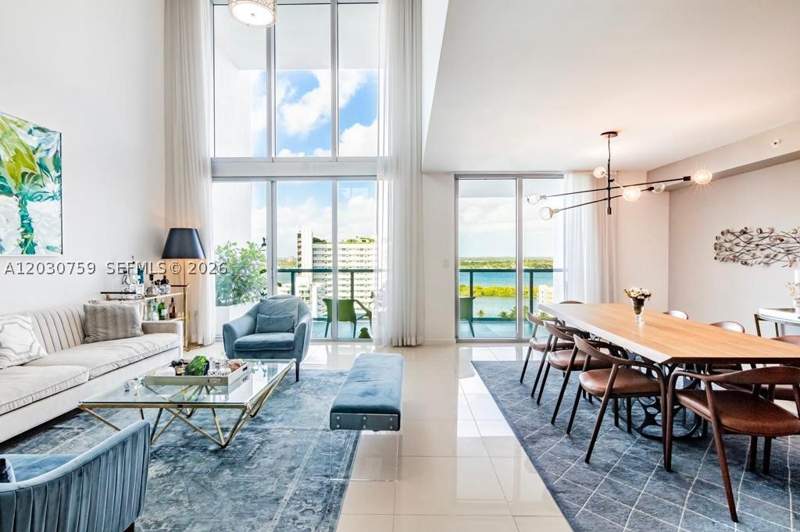 3 bedroom Condominium at 7928 East Dr 1604 + Den, Eloquence On The Bay Condo, North Bay Village — photo 4