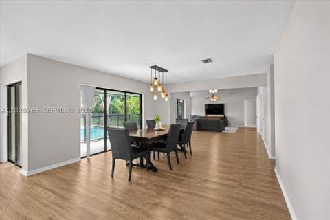 1571 NW 20th St, Homestead FL - photo 16 of 59