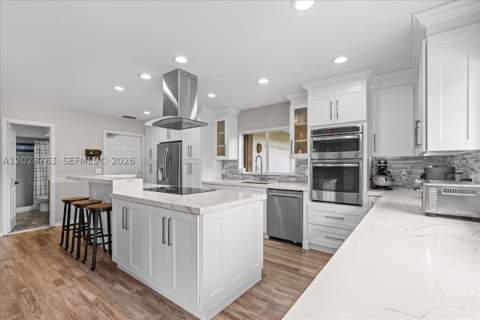 1571 NW 20th St, Homestead FL - photo 7 of 59