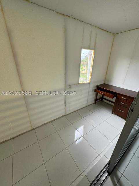 20201 NE 29th Ct D329, Aventura FL - photo 14 of 37