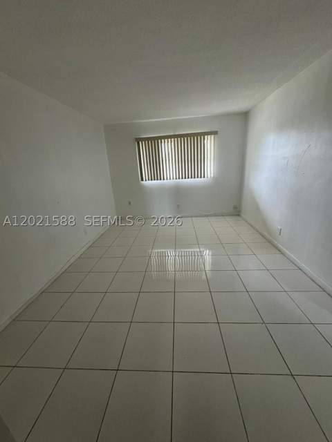 20201 NE 29th Ct D329, Aventura FL - photo 6 of 37