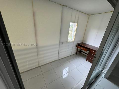 20201 NE 29th Ct D329, Aventura FL - photo 9 of 37
