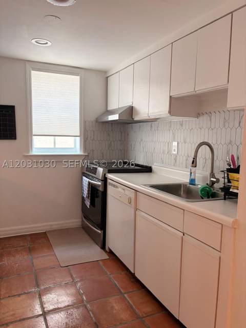 1308 Drexel Ave 311, Miami Beach FL - photo 10 of 32