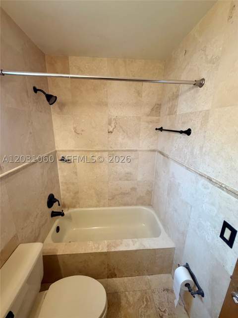 18145 NW 61st Ave, Hialeah FL - photo 18 of 25