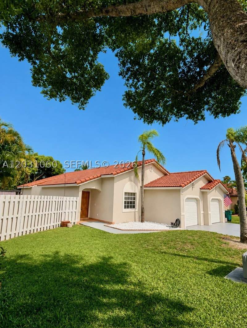 3 bedroom SingleFamilyResidence at 18145 NW 61st Ave, Harbour Sub, Hialeah — photo 2