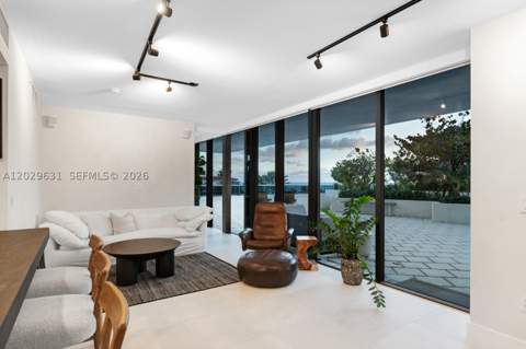 5875 Collins Ave 501, Miami Beach FL - photo 10 of 38