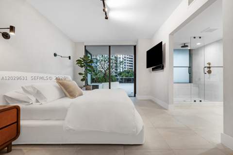 5875 Collins Ave 501, Miami Beach FL - photo 13 of 38
