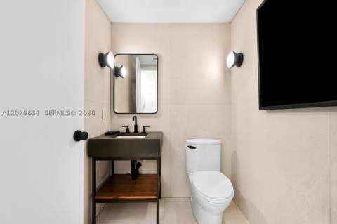 5875 Collins Ave 501, Miami Beach FL - photo 17 of 38