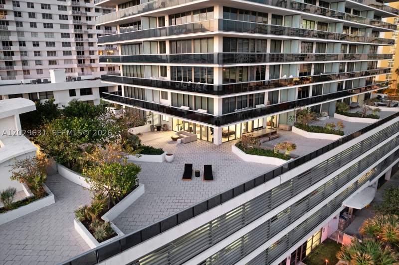 2 bedroom Condominium at 5875 Collins Ave 501, Mei Condo, Miami Beach — photo 2