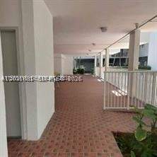 1665 Bay Rd 218, Miami Beach FL - photo 19 of 27