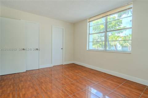 482 NW 165th St Rd A-201, Miami FL - photo 8 of 27