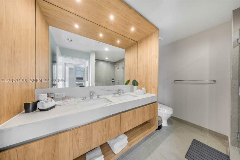 2 bedroom Condominium at 11 NE 6th St 301, The Crosby Miami, Miami — photo 5
