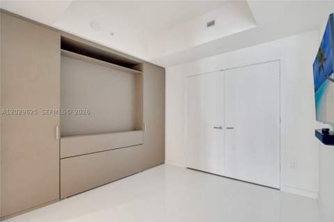 851 NE 1st Ave 1705, Miami FL - photo 14 of 18