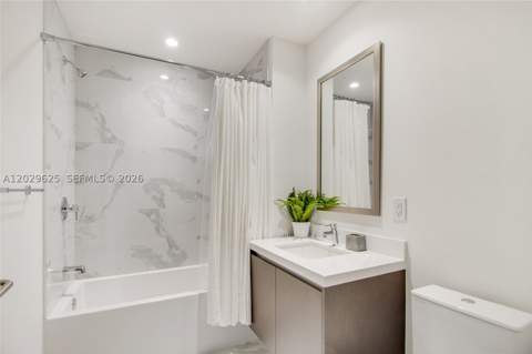 851 NE 1st Ave 1705, Miami FL - photo 15 of 18