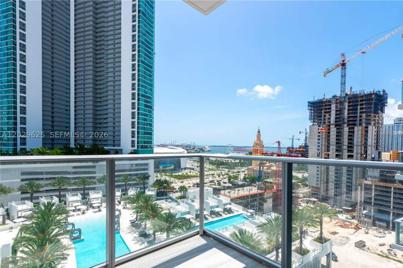 1 bedroom Condominium at 851 NE 1st Ave 1705, Paramount Miami Worldcente, Miami — photo 3