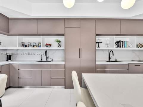 8052 NW 161st Ter, Miami Lakes FL - photo 20 of 49