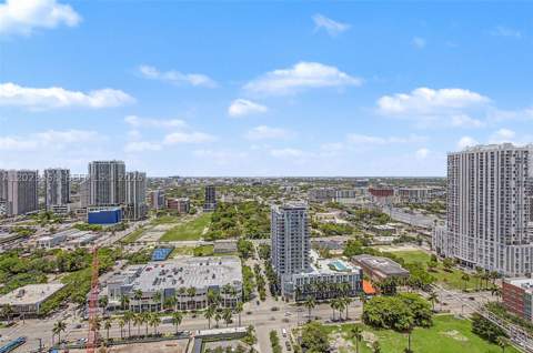 488 NE 18th St 3101, Miami FL - photo 21 of 33