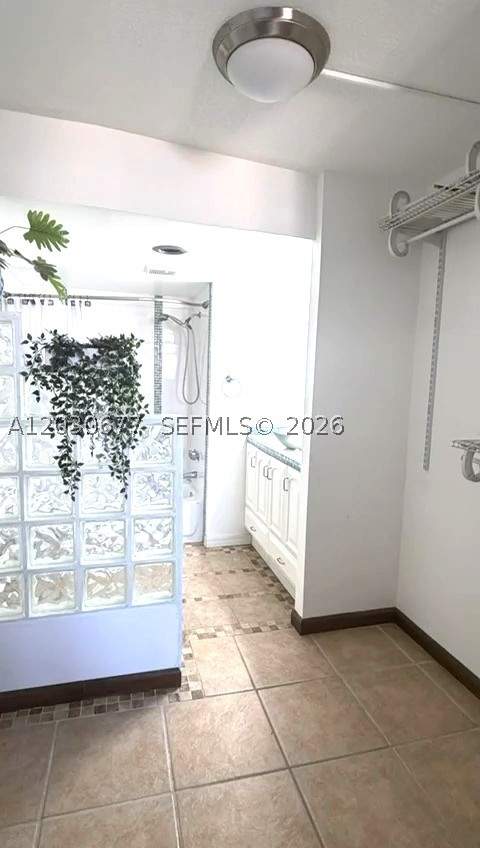 3545 NE 166th St 908, North Miami Beach FL - photo 12 of 26
