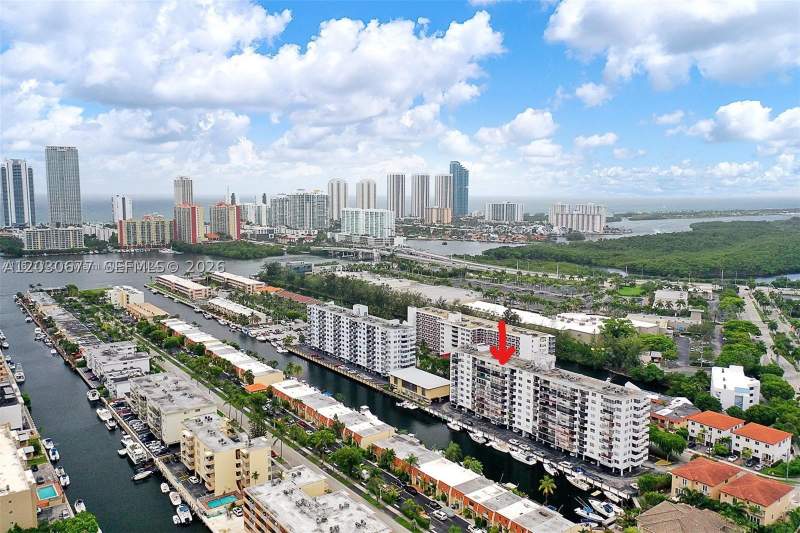 2 bedroom Condominium at 3545 NE 166th St 908, Coral Isle West Condo, North Miami Beach — photo 2