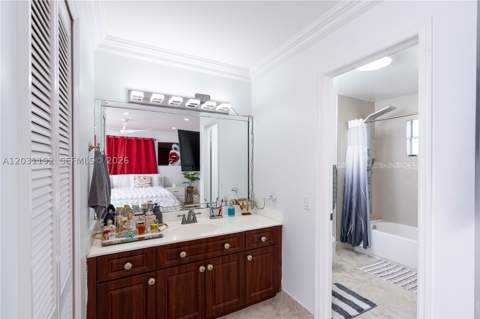 1084 SW 142nd Pl, Miami FL - photo 19 of 29