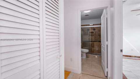 4390 W 12th Ln 18B, Hialeah FL - photo 11 of 24